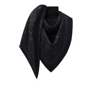 SOLD! Louis Vuitton Monogram Classic Shawl